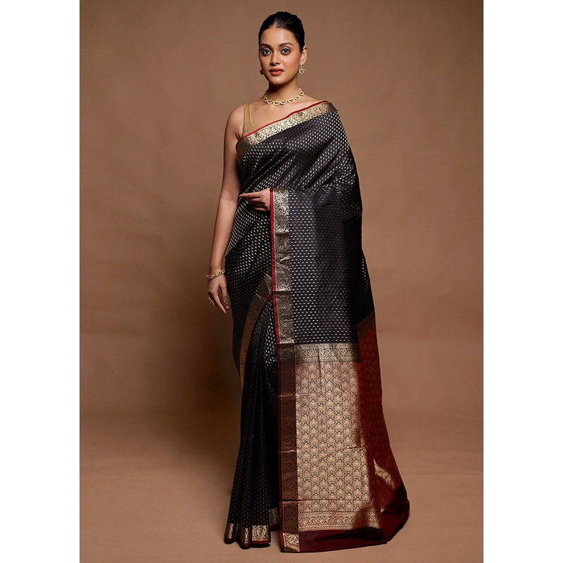 Black Handloom Kanchipuram Pure Silk Saree With Blouse Piece - JD986606508