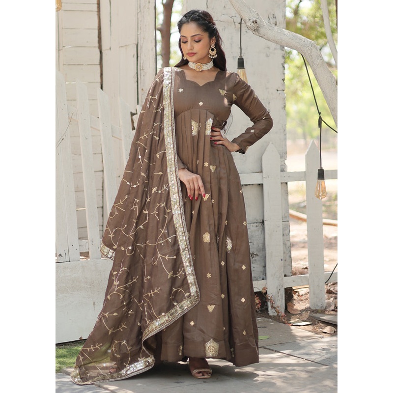 Beige Readymade Silk Dupatta Indian Dress - JD986606123