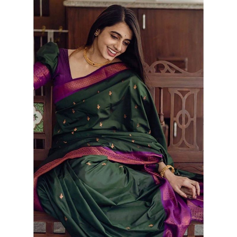 Green Banarasi Silk Saree With Blouse Piece - JD986606187