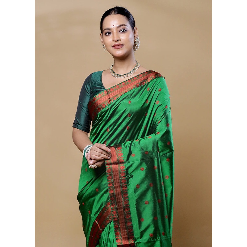 Green Handloom Assam Pure Silk Saree With Blouse Piece - JD986606058