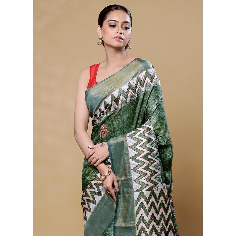 Green Handloom Tussar Pure Silk Saree With Blouse Piece - JD986605965