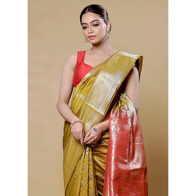Green Kanjivaram Silk Saree With Blouse Piece - JD986605962