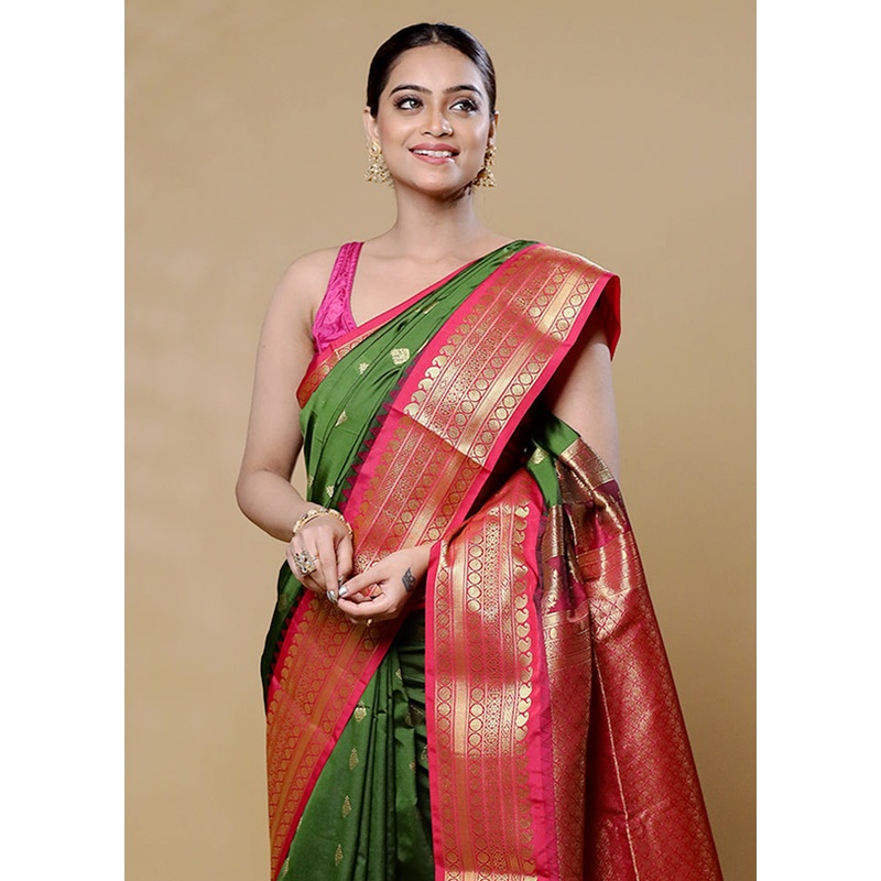 Green Kanjivaram Silk Saree With Blouse Piece - JD986605964