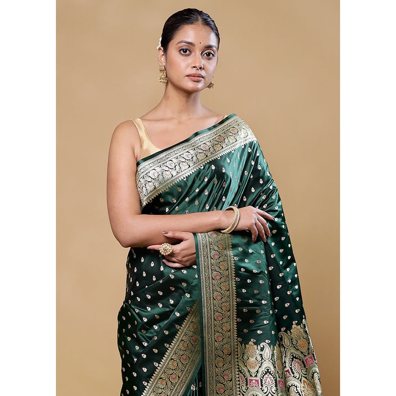 Green Handloom Banarasi Pure Silk Saree With Blouse Piece - JD986605827