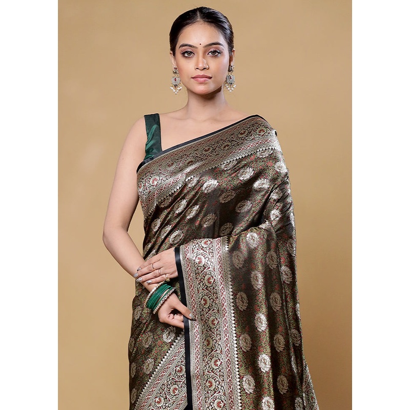 Green Tanchoi Silk Saree With Blouse Piece - JD986605873