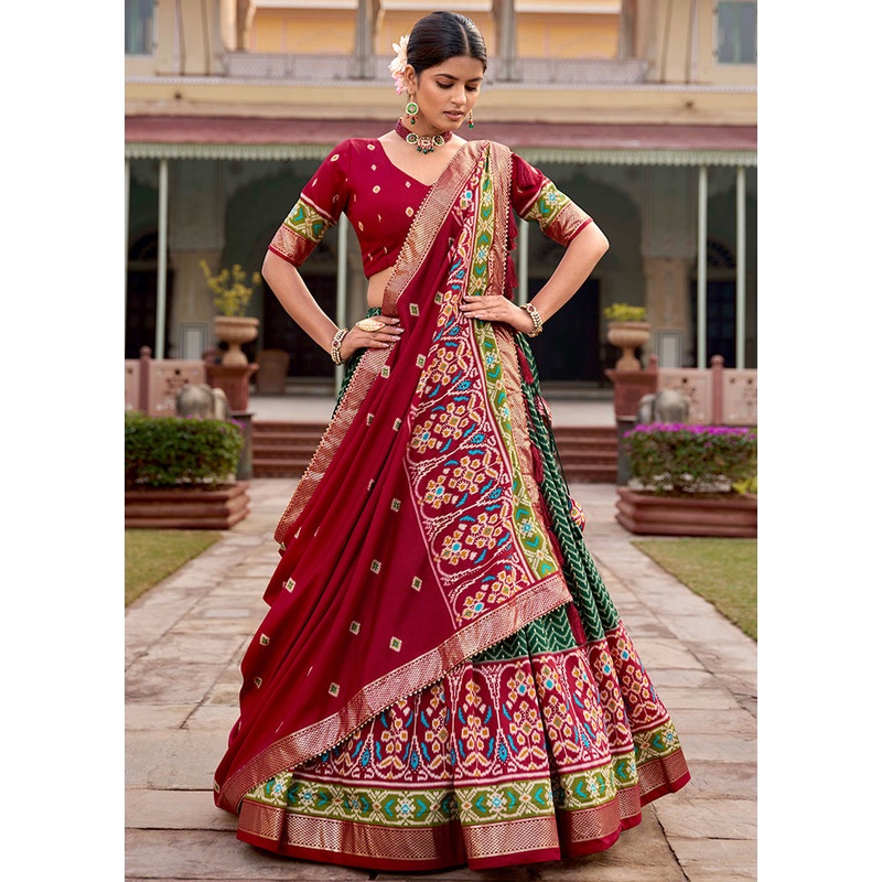 3 Pc Green Silk Semi Stitched Lehenga Set - JD986605684