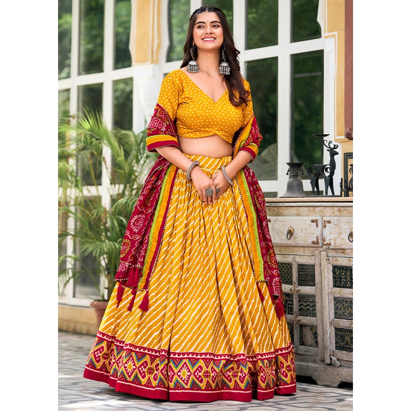 3 Pc Yellow Silk Semi Stitched Lehenga Set - JD986605663