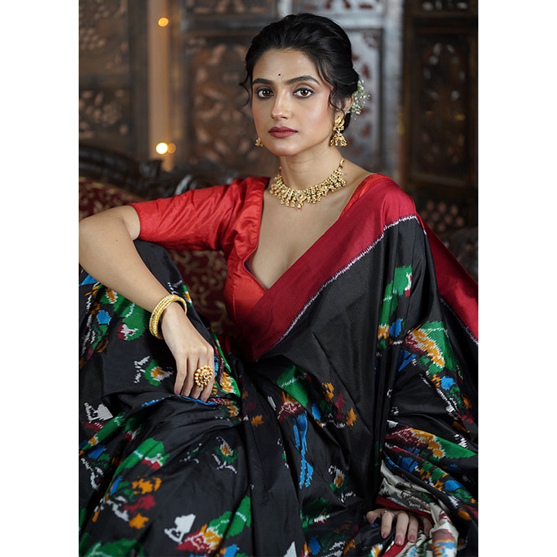 Black Handloom Ikkat Pure Silk Saree With Blouse Piece - JD986605626