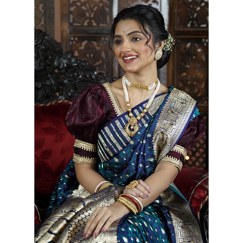 Blue Handloom Tanchoi Pure Silk Saree With Blouse Piece - JD986605621