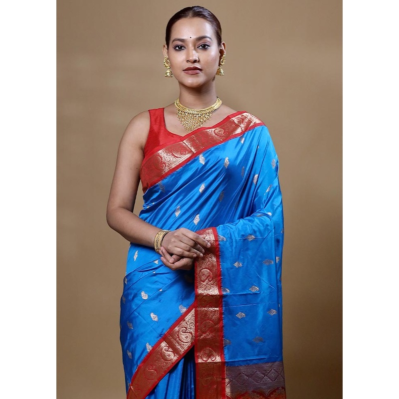 Blue Handloom Kanjivaram Pure Silk Saree With Blouse Piece - JD986605093