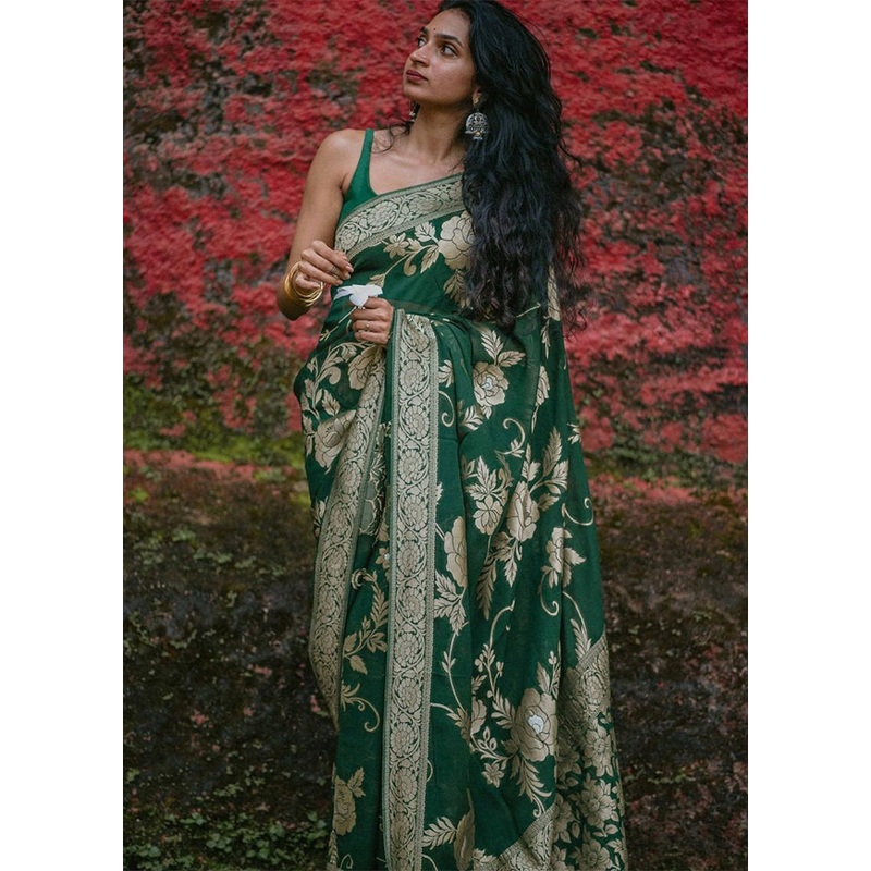 Dark Green Banarasi Silk Saree With Blouse Piece - JD986605183