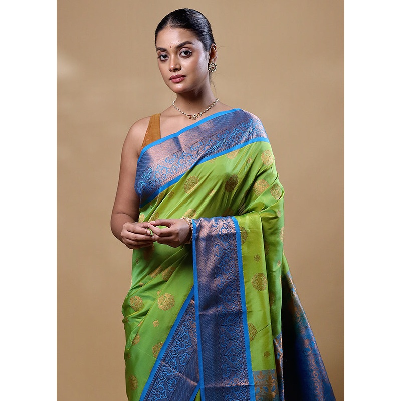 Green Kanjivaram Silk Saree With Blouse Piece - JD986605275