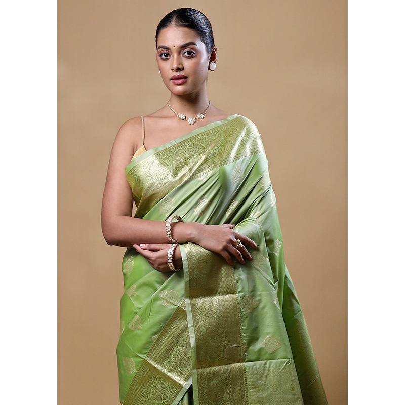 Green Kanjivaram Silk Saree With Blouse Piece - JD986605278