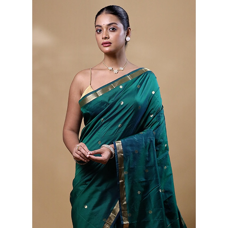 Green Kanjivaram Silk Saree With Blouse Piece - JD986605280