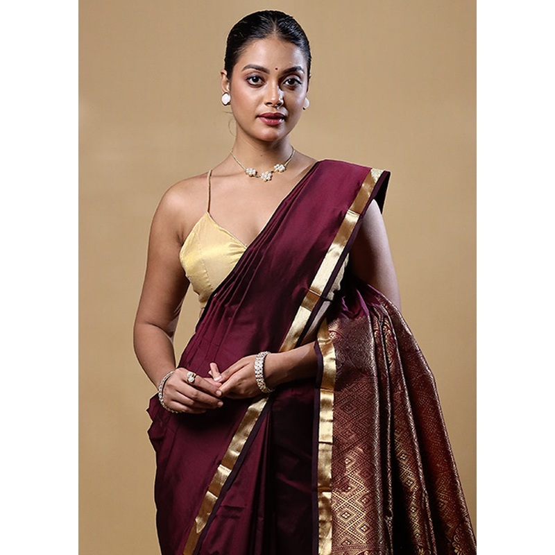 Maroon Kanjivaram Silk Saree With Blouse Piece - JD986605266
