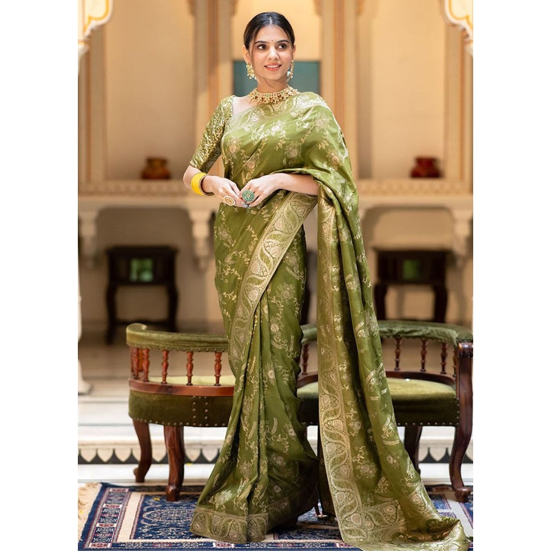 Mehendi Green Banarasi Silk Saree With Blouse Piece - JD986605134