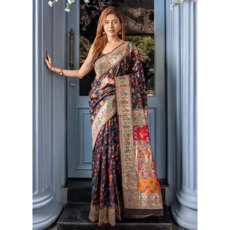 Multicolor Banarasi Silk Saree With Blouse Piece - JD986605110