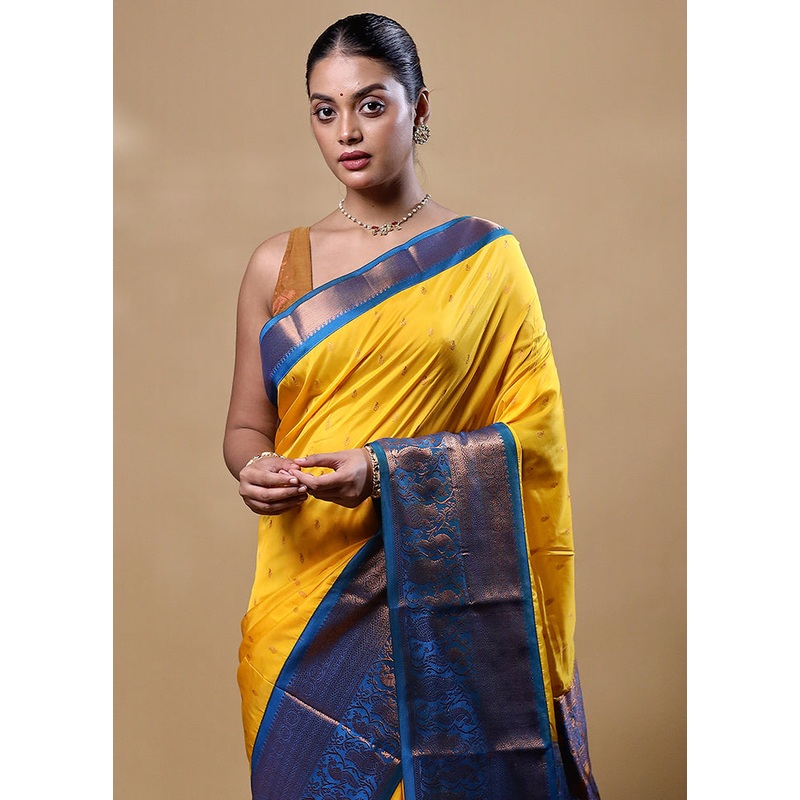 Yellow Kanjivaram Silk Saree With Blouse Piece - JD986605231