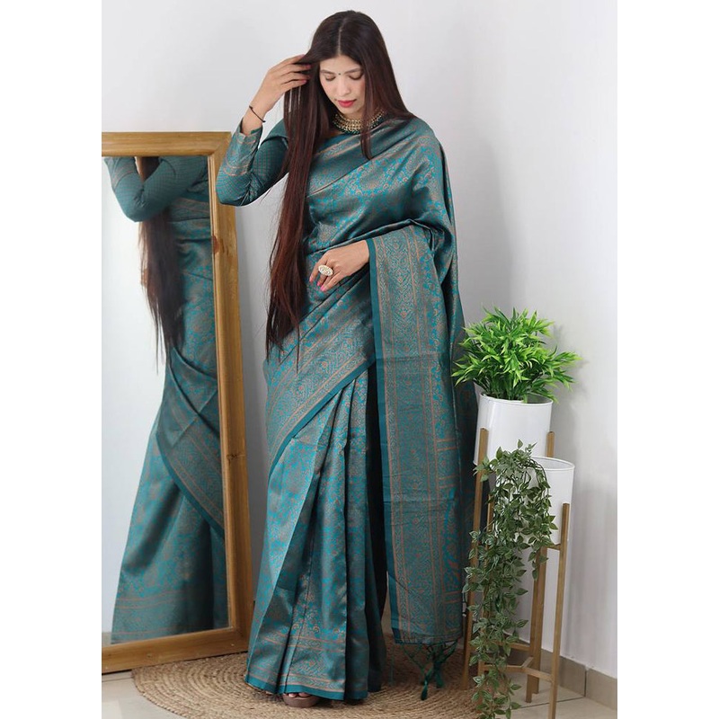 Rama Banarasi Silk Saree With Blouse Piece - JD986604938