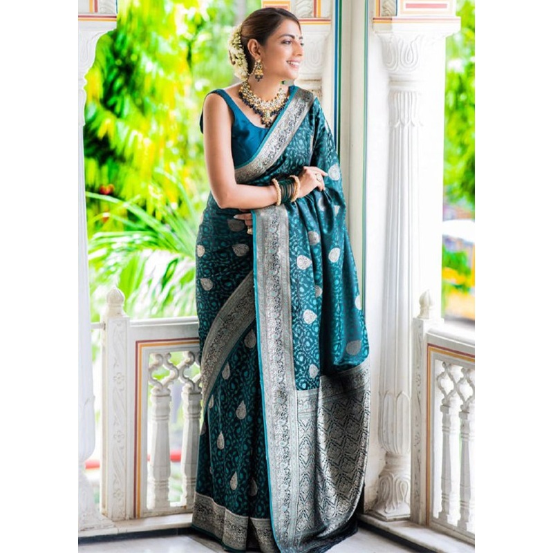 Rama Banarasi Silk Saree With Blouse Piece - JD986604939