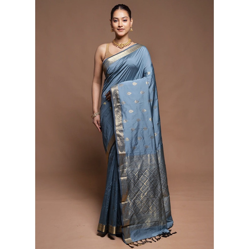 Green Kanjivaram Silk Saree With Blouse Piece - JD986604271