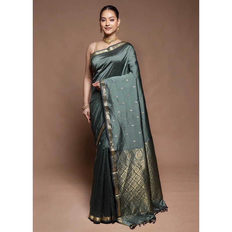 Green Kanjivaram Silk Saree With Blouse Piece - JD986604273