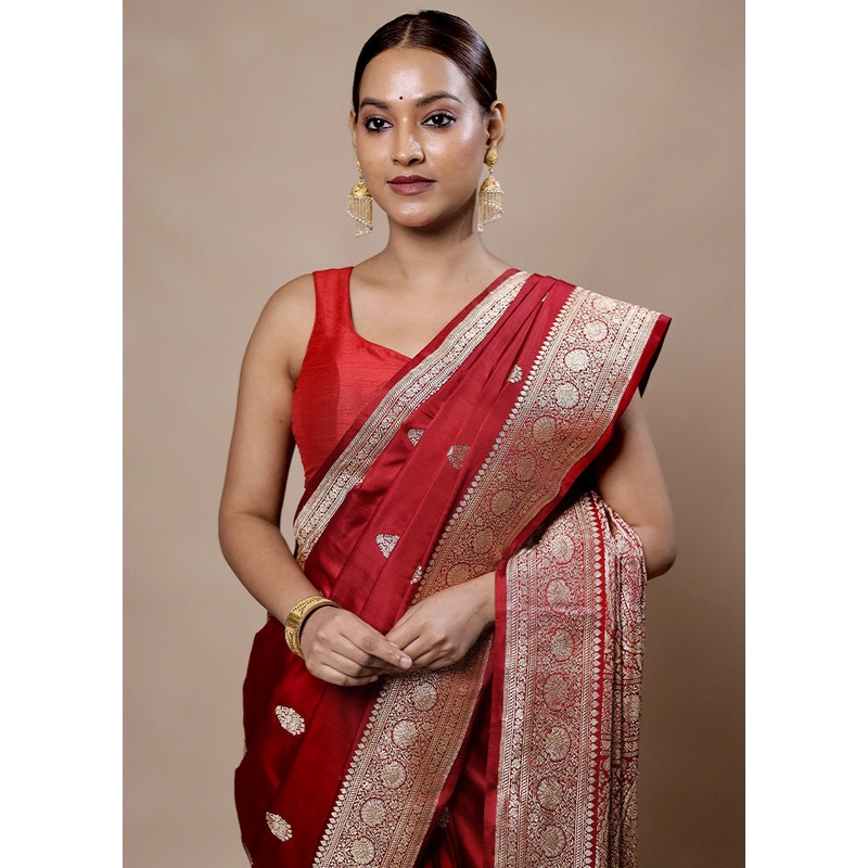 Maroon Handloom Banarasi Pure Silk Saree With Blouse Piece - JD986603982