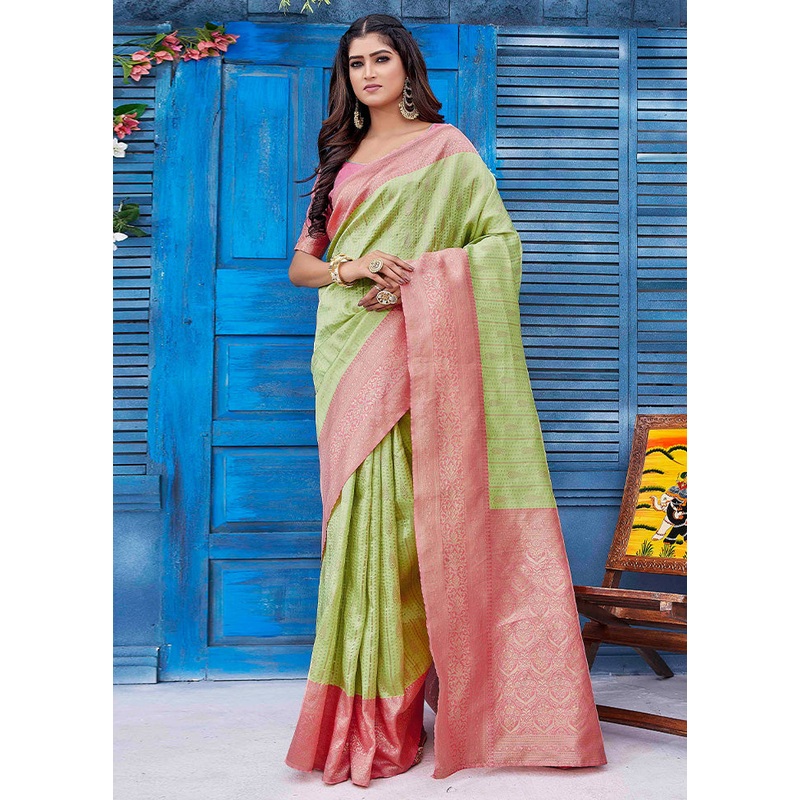 Green Banarasi Silk Saree With Blouse Piece - JD986603533