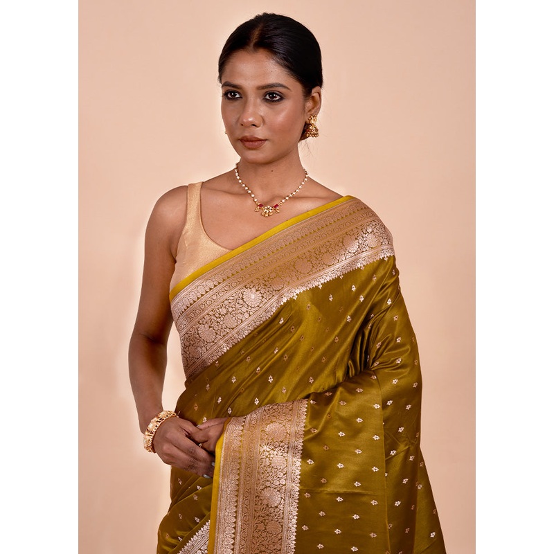 Green Katan Silk Saree With Blouse Piece - JD986602241