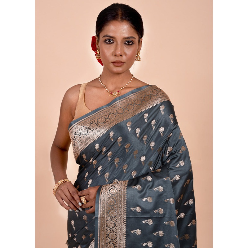 Grey Banarasi Silk Saree With Blouse Piece - JD986602235