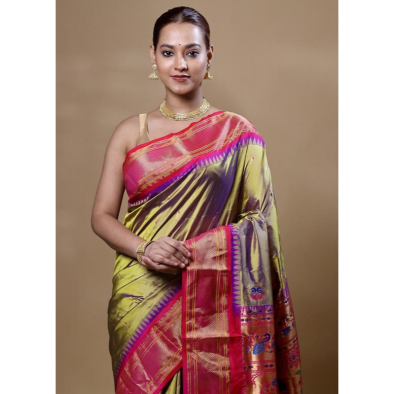 Green Handloom Kanchipuram Pure Silk Saree With Blouse Piece - JD986602028