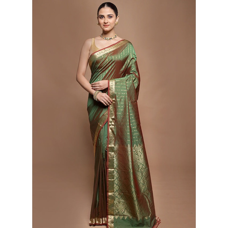 Green Kanjivaram Silk Saree With Blouse Piece - JD986601957