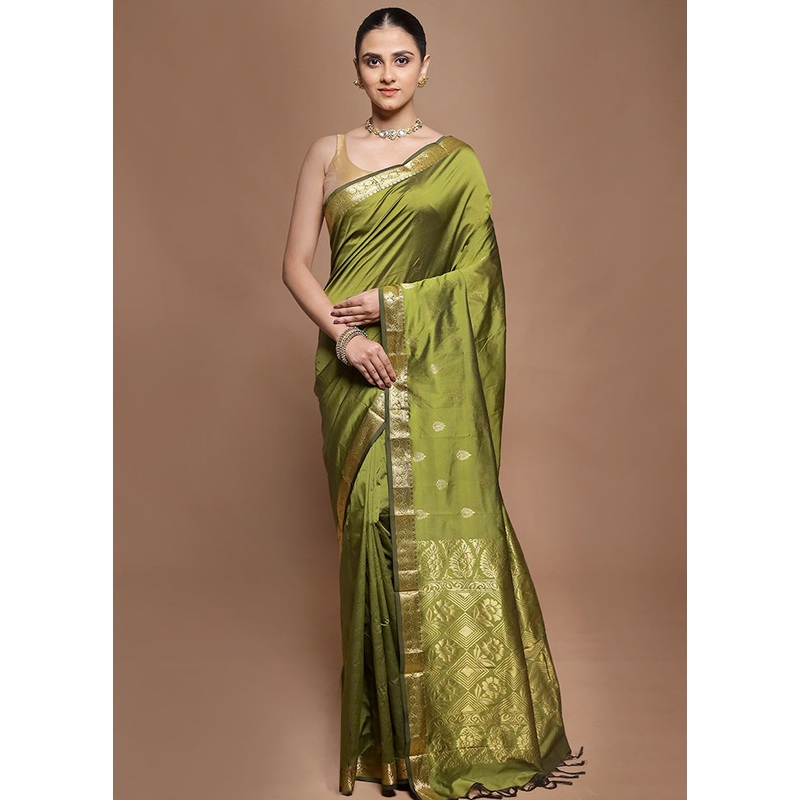 Green Kanjivaram Silk Saree With Blouse Piece - JD986601959