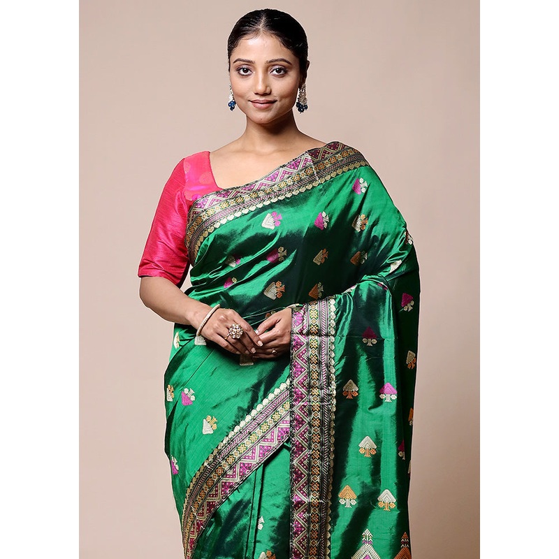 Green Handloom Assam Pure Silk Saree With Blouse Piece - JD986601399