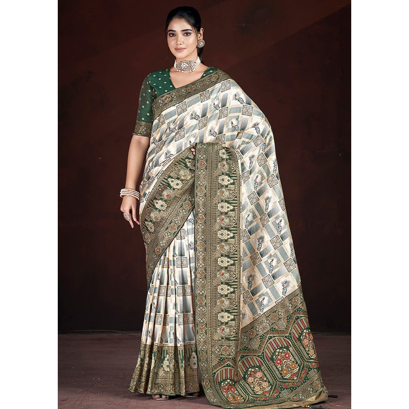 Green Banarasi Silk Saree With Blouse Piece - JD986600945
