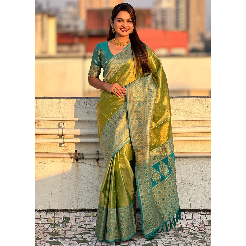 Green Spun Silk Saree With Blouse Piece - JD986600935