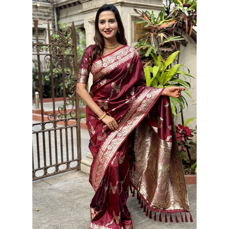 Maroon Banarasi Silk Saree With Blouse Piece - JD986600902