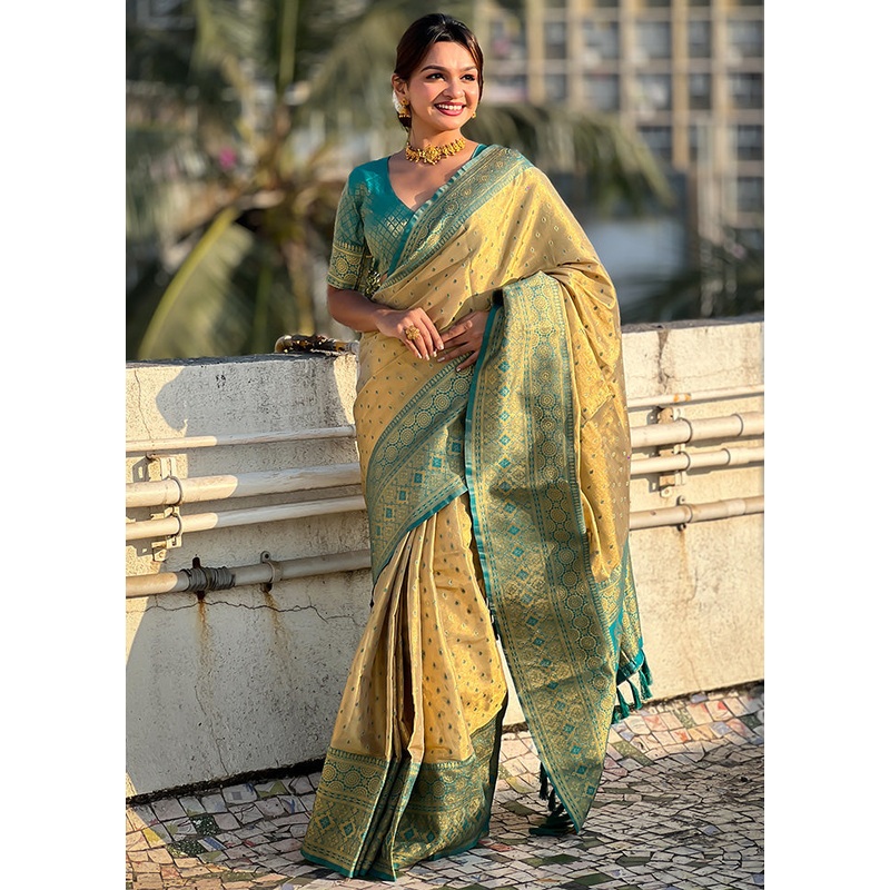 Pista Green Spun Silk Saree With Blouse Piece - JD986600832
