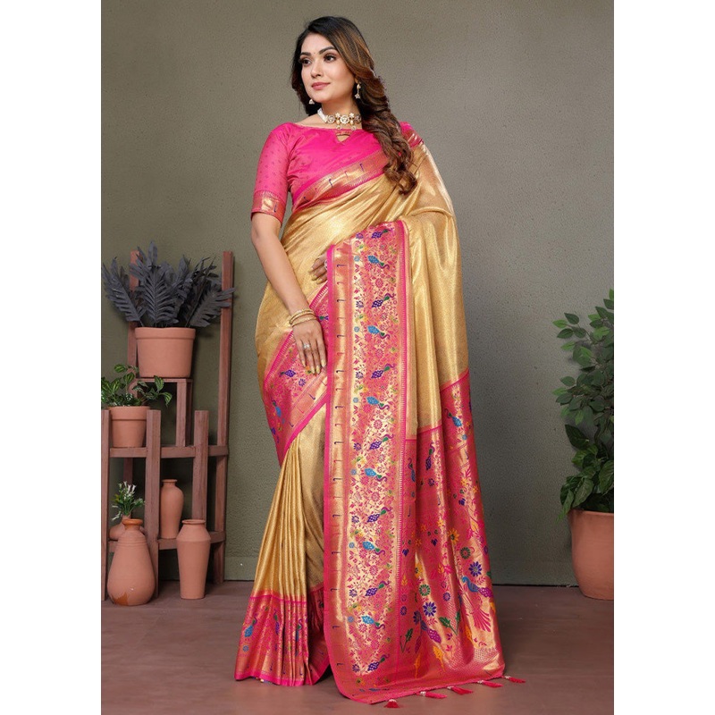 Cream Banarasi Silk Saree With Blouse Piece - JD986600750