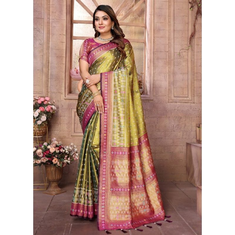 Mehendi Green Banarasi Silk Saree With Blouse Piece - JD986600714