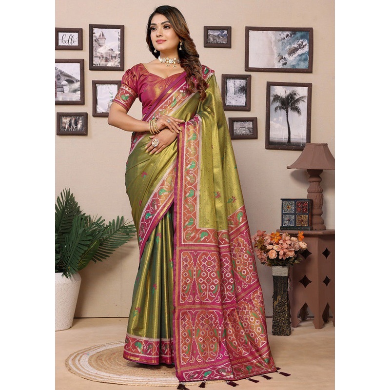 Mehendi Green Banarasi Silk Saree With Blouse Piece - JD986600715