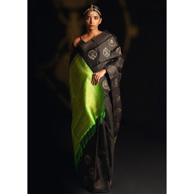 Black Banarasi Silk Saree With Blouse Piece - JD986600615