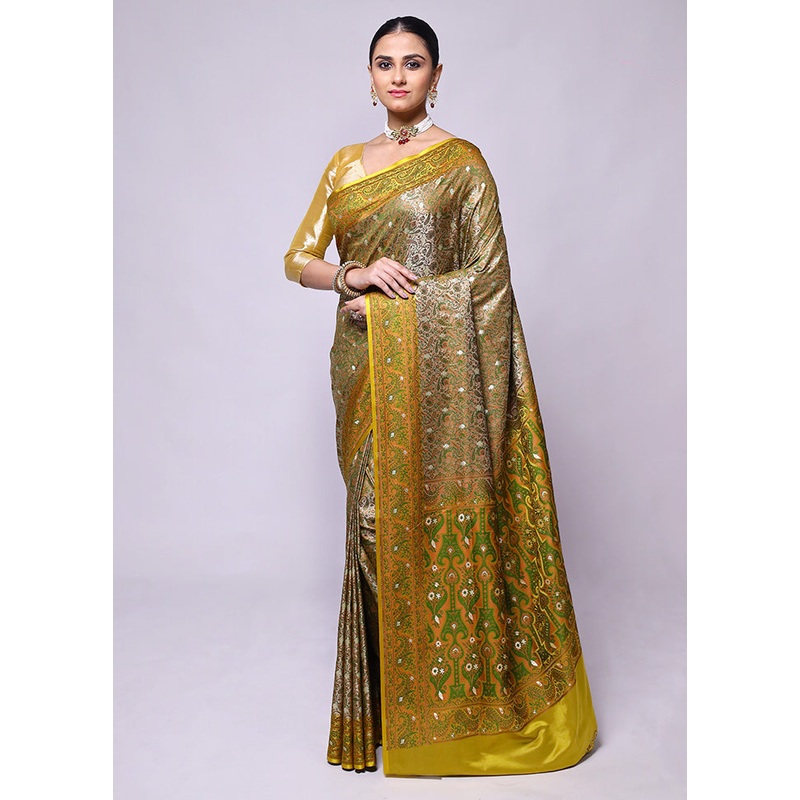 Mehendi Tanchoi Silk Saree With Blouse Piece - JD986600429