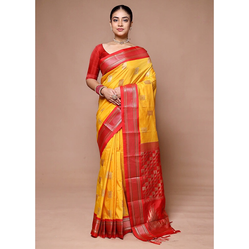 Yellow Kanjivaram Silk Saree With Blouse Piece - JD986600037