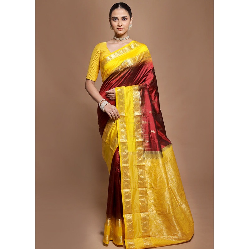 Maroon Handloom Kanjivaram Pure Silk Saree With Blouse Piece - JD986599919