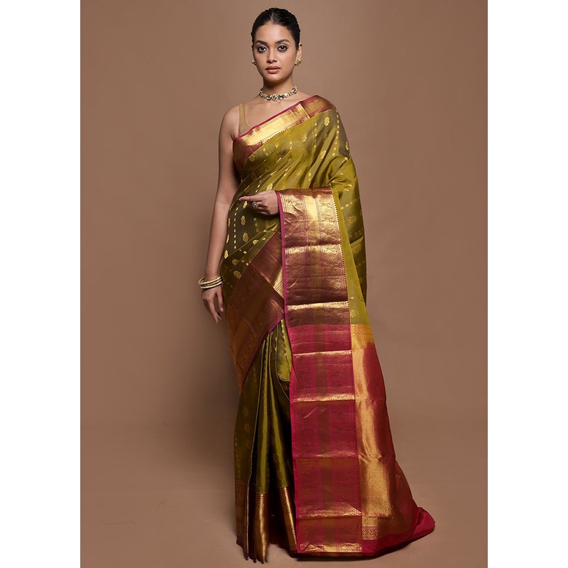 Green Handloom Kanjivaram Pure Silk Saree With Blouse Piece - JD986599760